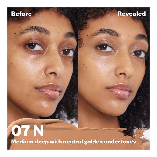 Kosas' 07 N Revealer concealer model