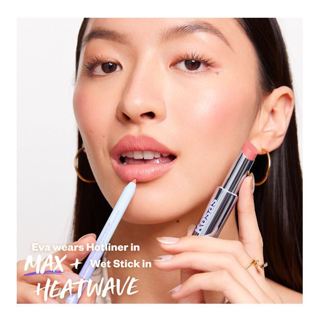 Crayon contour des lèvres naturel Max Kosas model