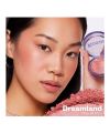 Blush naturel is Life Dreamland model