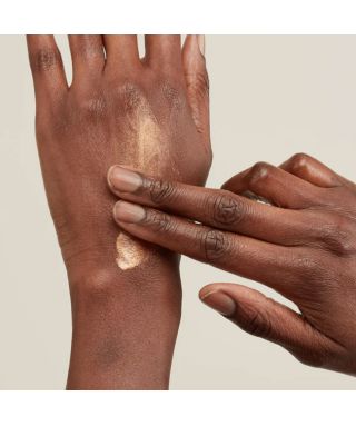 The Glow-Giver radiance concentrated set