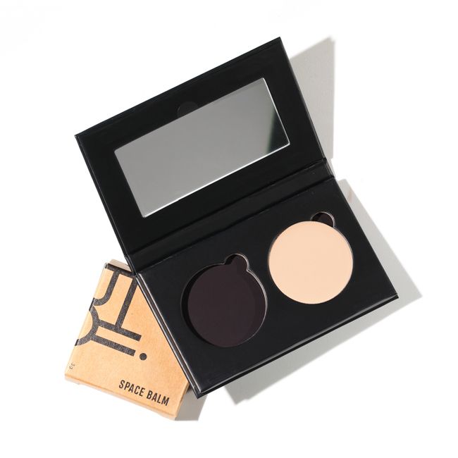 Hiro Cosmetics' 08. Talleah SpaceBalm natural concealer Makeup