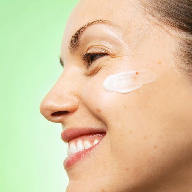 Crème visage naturelle Skin Restore Mimétique Application