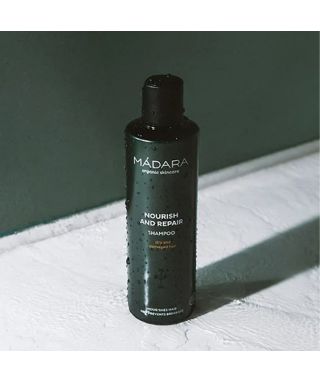Nourish and repair shampoo – 250 ml Nourish and repair shampoo – 250 ml