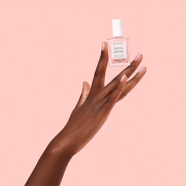Vernis soin ongles repulpant Active Plump Manucurist  Application