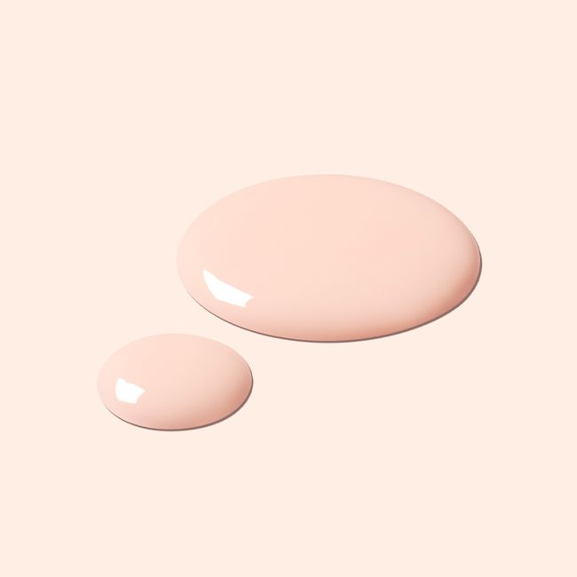 Manucurist's 00 Active Smooth unifying care nail polish Texture