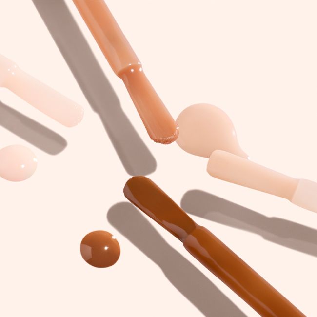 Manucurist's Active Smooth unifying care nail polish Application
