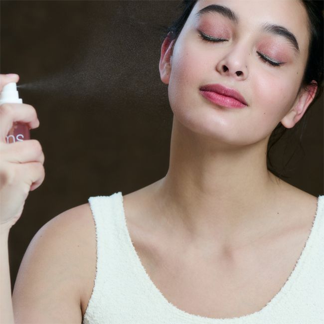 Lotion tonique Radiance Lock Setting Mist RMS Beauty Application