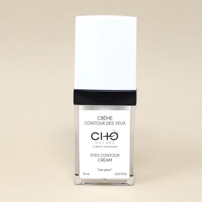 CHO Nature's "Les Yeux" Eye contour cream Lifestyle