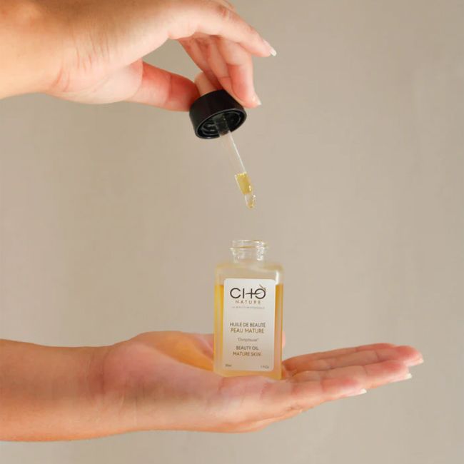 CHO Nature's Mature skin beauty oil Texture