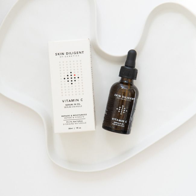 Skin Diligent's Natural face serum oil Vitamin C Lifestyle