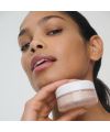 Crème visage naturelle luxe Kakadu RMS Beauty Mannequin