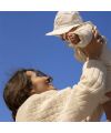 Crème solaire Famille en spray SPF 50+ Alga Maris Laboratoires de Biarritz Mannequin