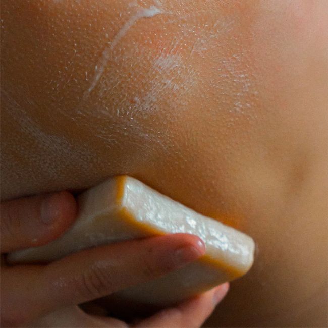 Savon naturel solide crémeux Androgyne Rhapsodie Refeel Mannequin