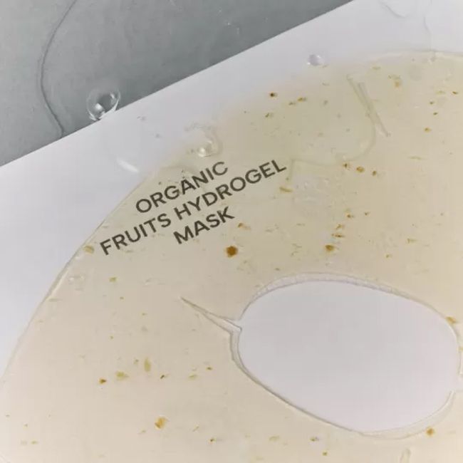 Whamisa's Organic Face Mask with fermented organic fruits Texture