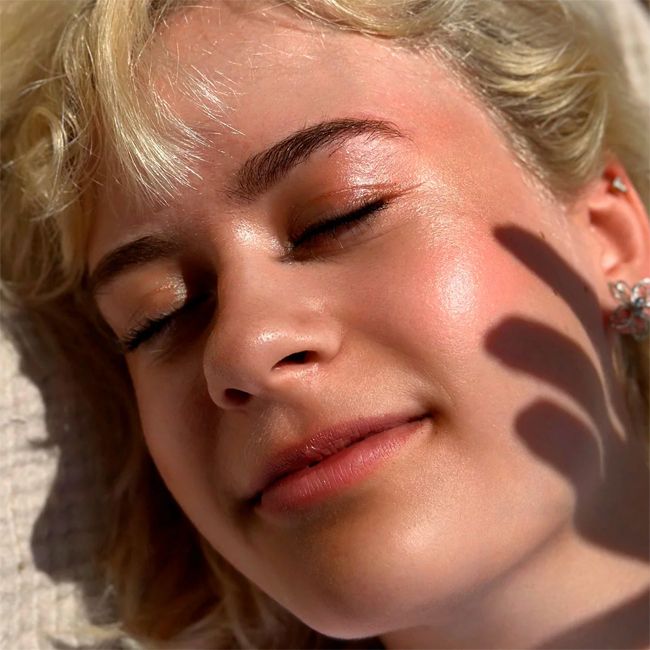 Enlumineur de teint blush highlighter Eclo Beauty