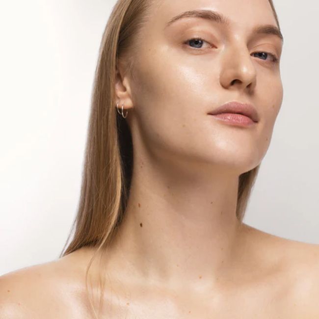 Sérum visage naturel Hydra Glow hyaluronique aux peptides