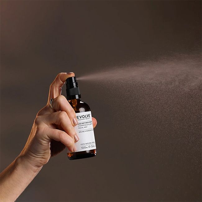 Brume hydratante anti-âge Evolve Beauty