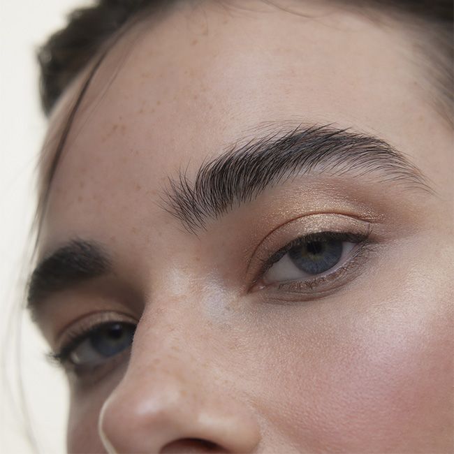La Lumière Liquid Eyeshadow - Wonderblush | MonCornerB