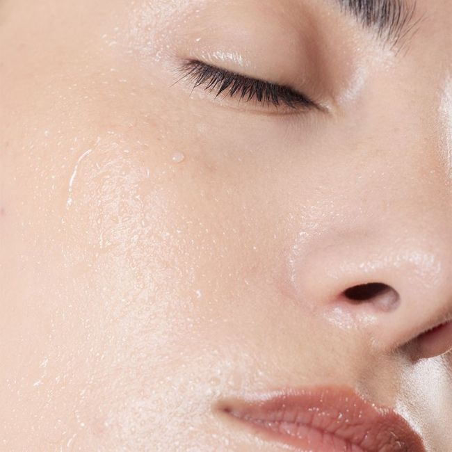 Tonique visage essence hydratante et équilibrante Toner 27