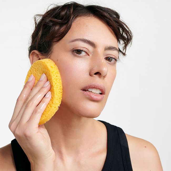 Cleansing Milk – Dr. Hauschka | MonCornerB