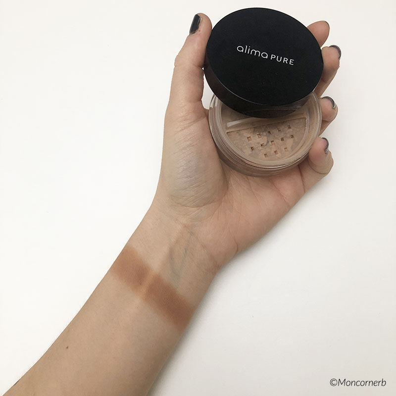 Mauna Loa Bronzer Alima Pure swatch