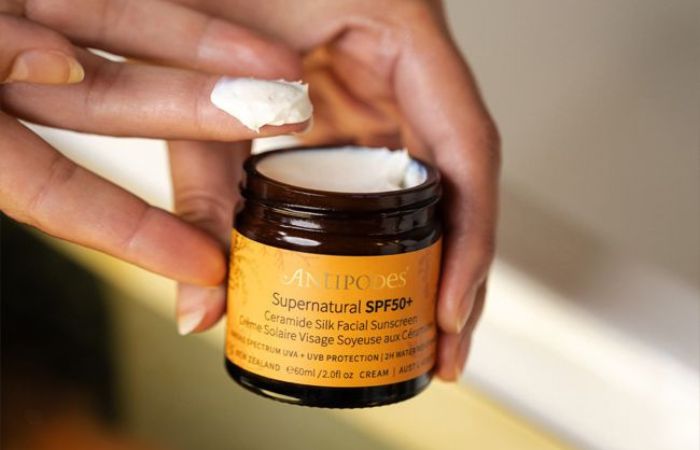 Quelle crème solaire bio pour femme enceinte ou peau peau sensible ?