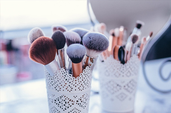 Comment Choisir Ses Pinceaux De Maquillage ?