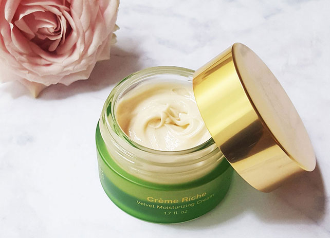 Crèmes hydratantes naturelles et bio pour tous les types de peau